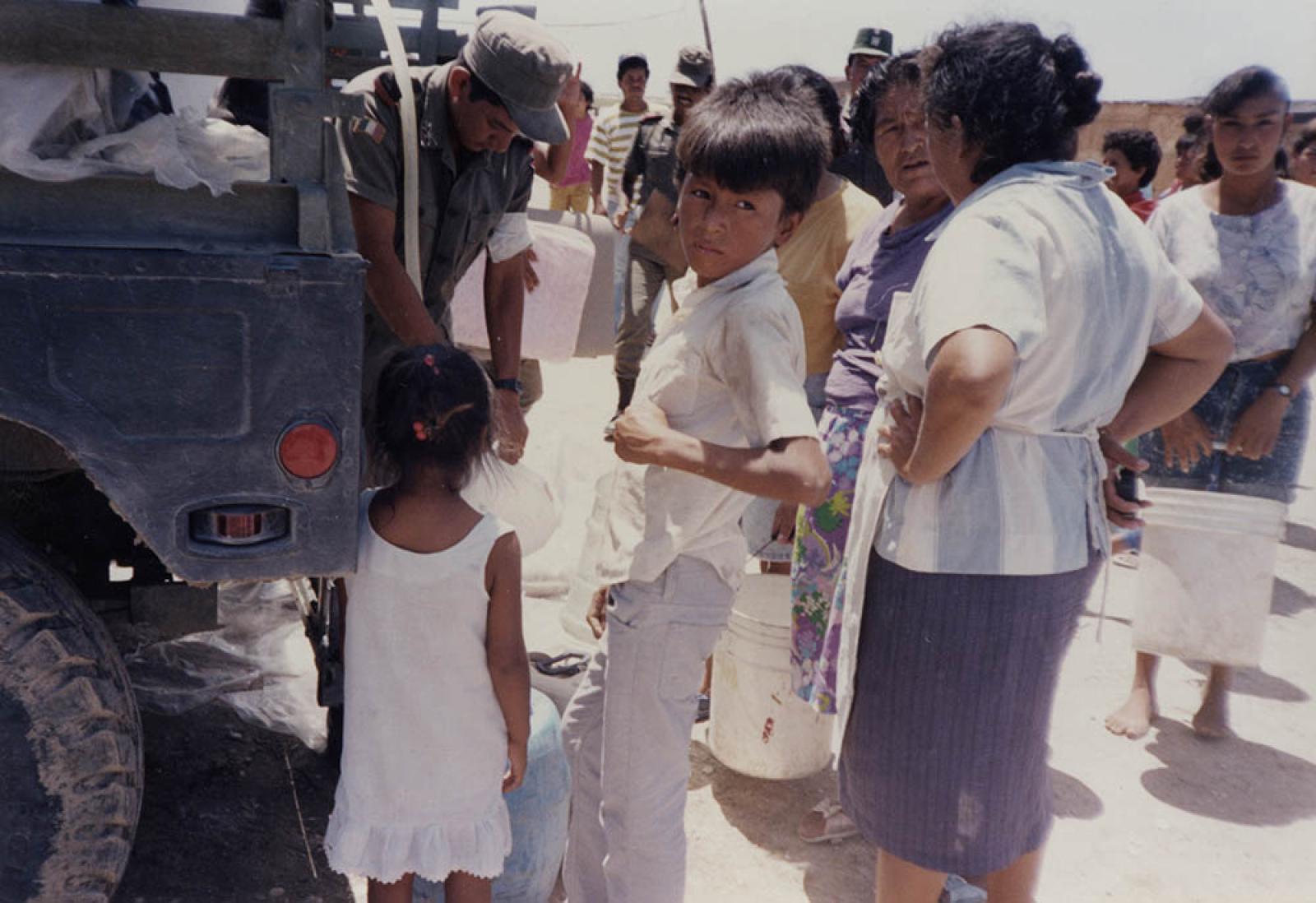 Abastecimiento de agua potable y entrega de despensas a la población de la localidad de San Juanico, B.C.S.