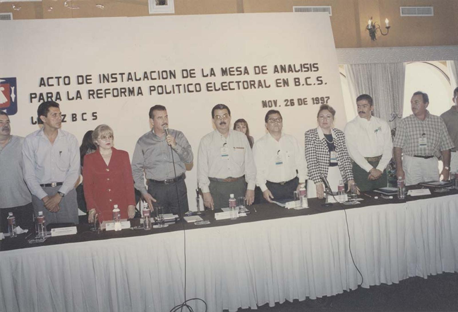 Acto de instalación de la mesa de análisis para la reforma político-electoral