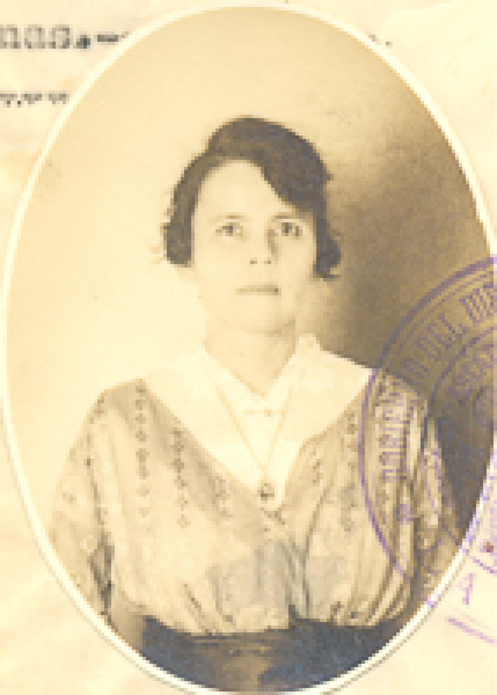 Adelina Chacón.