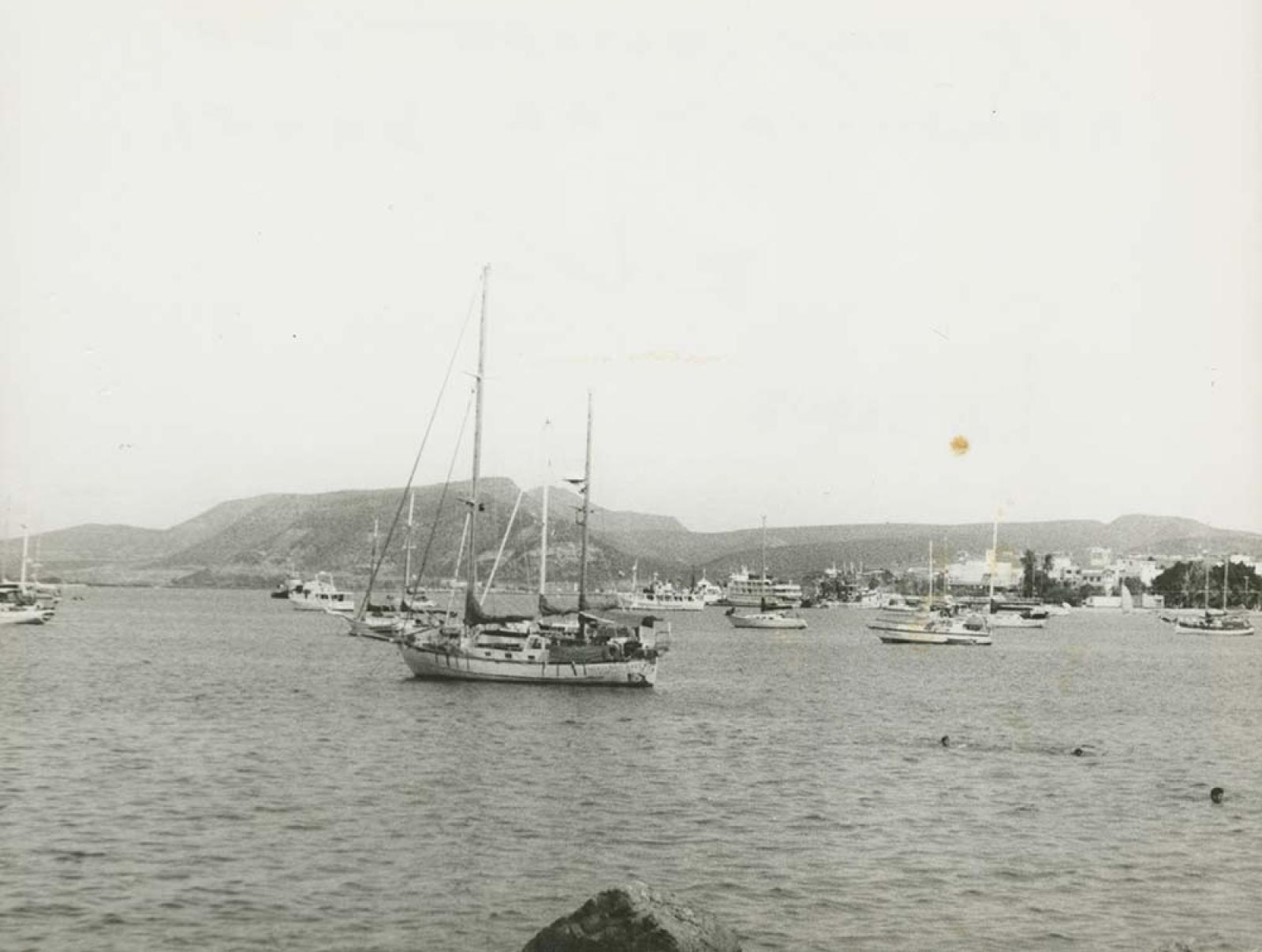 Afluencia de yates en la bahía de La Paz.