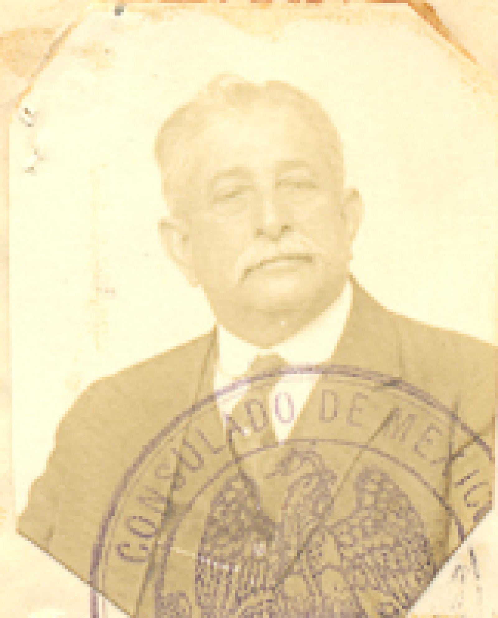 Agustín Arriola.