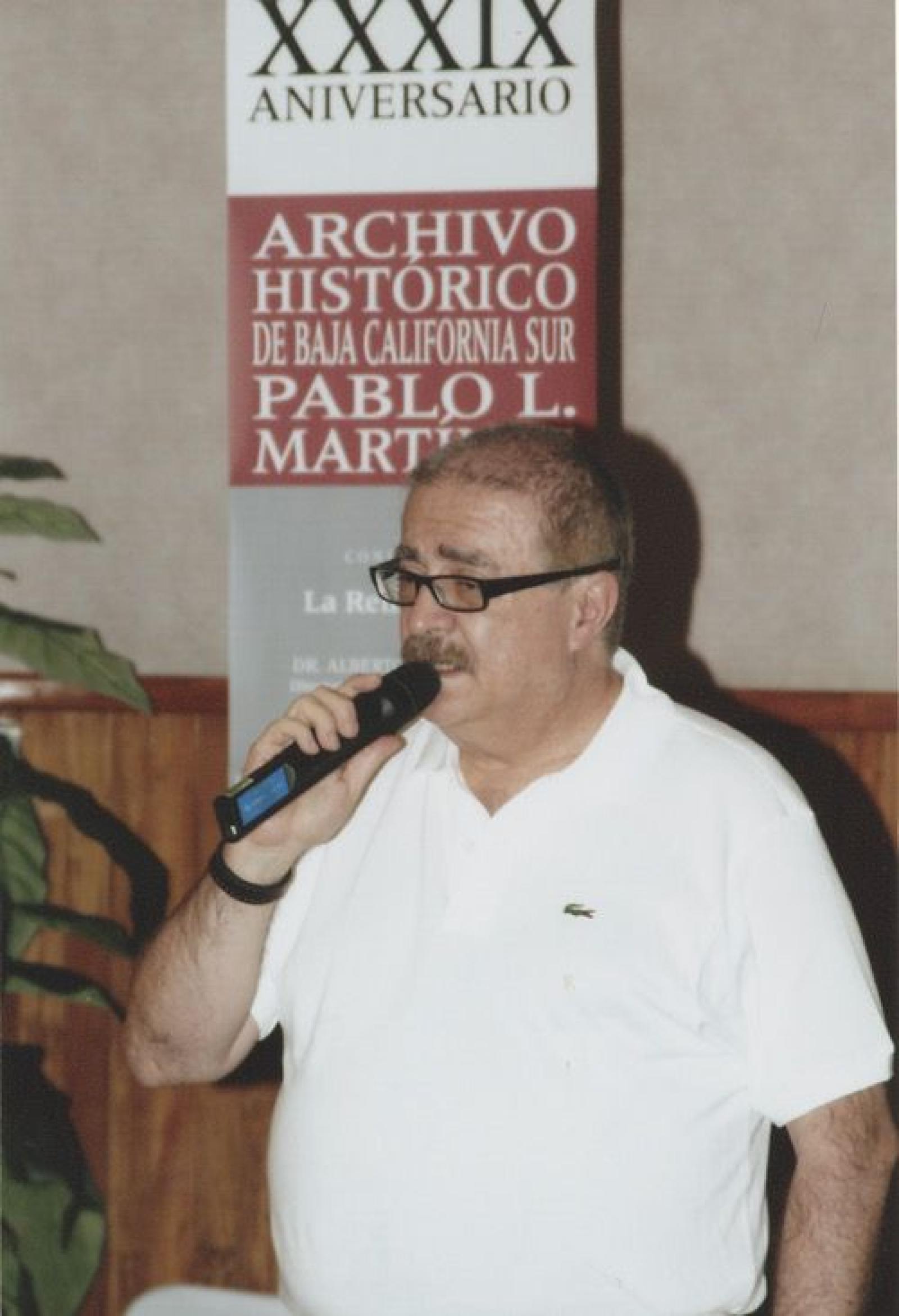 Alberto García López, ponente en el XXIX aniversario del Archivo Histórico Pablo L. Martínez.