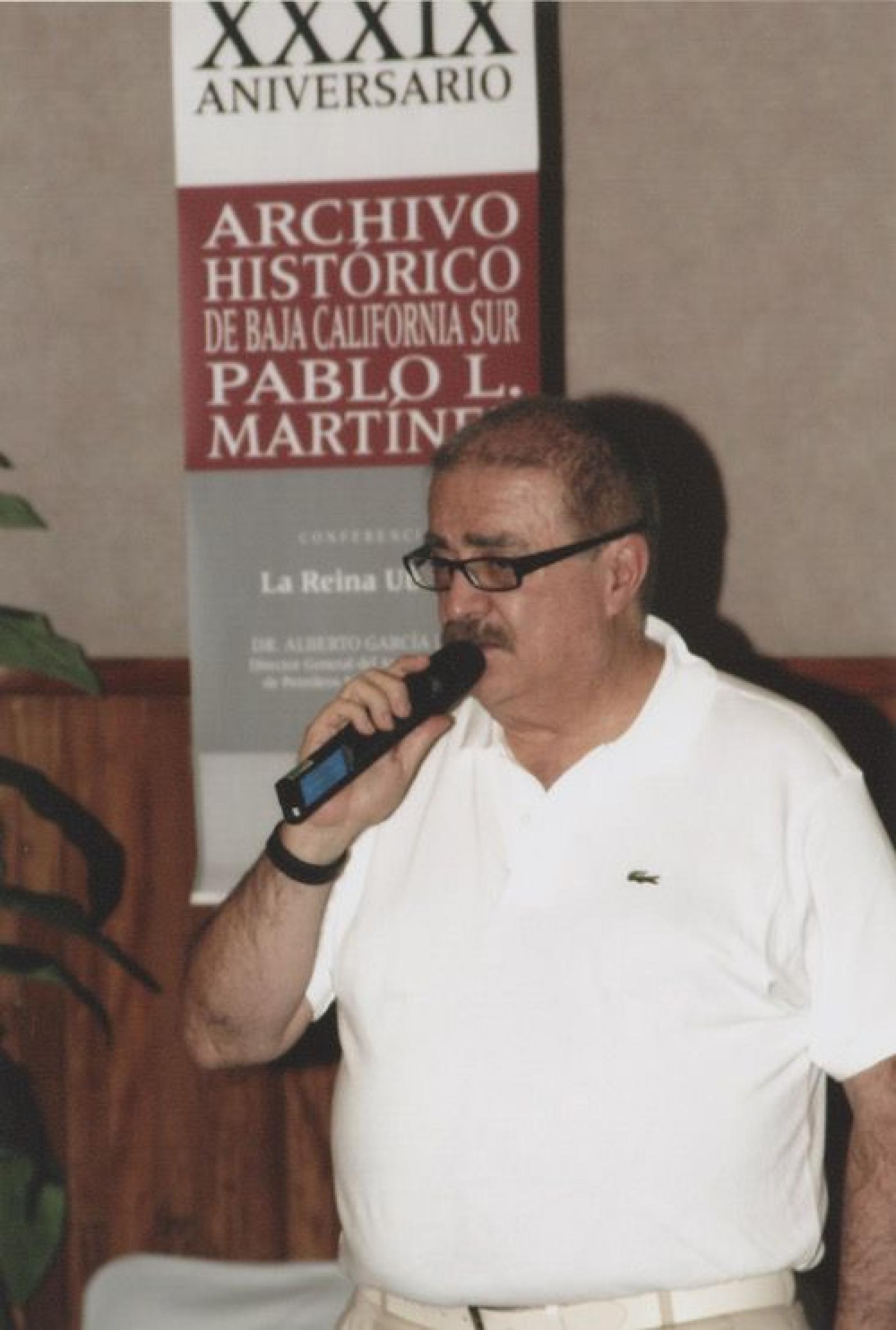 Alberto García López, ponente en el XXIX aniversario del Archivo Histórico Pablo L. Martínez.