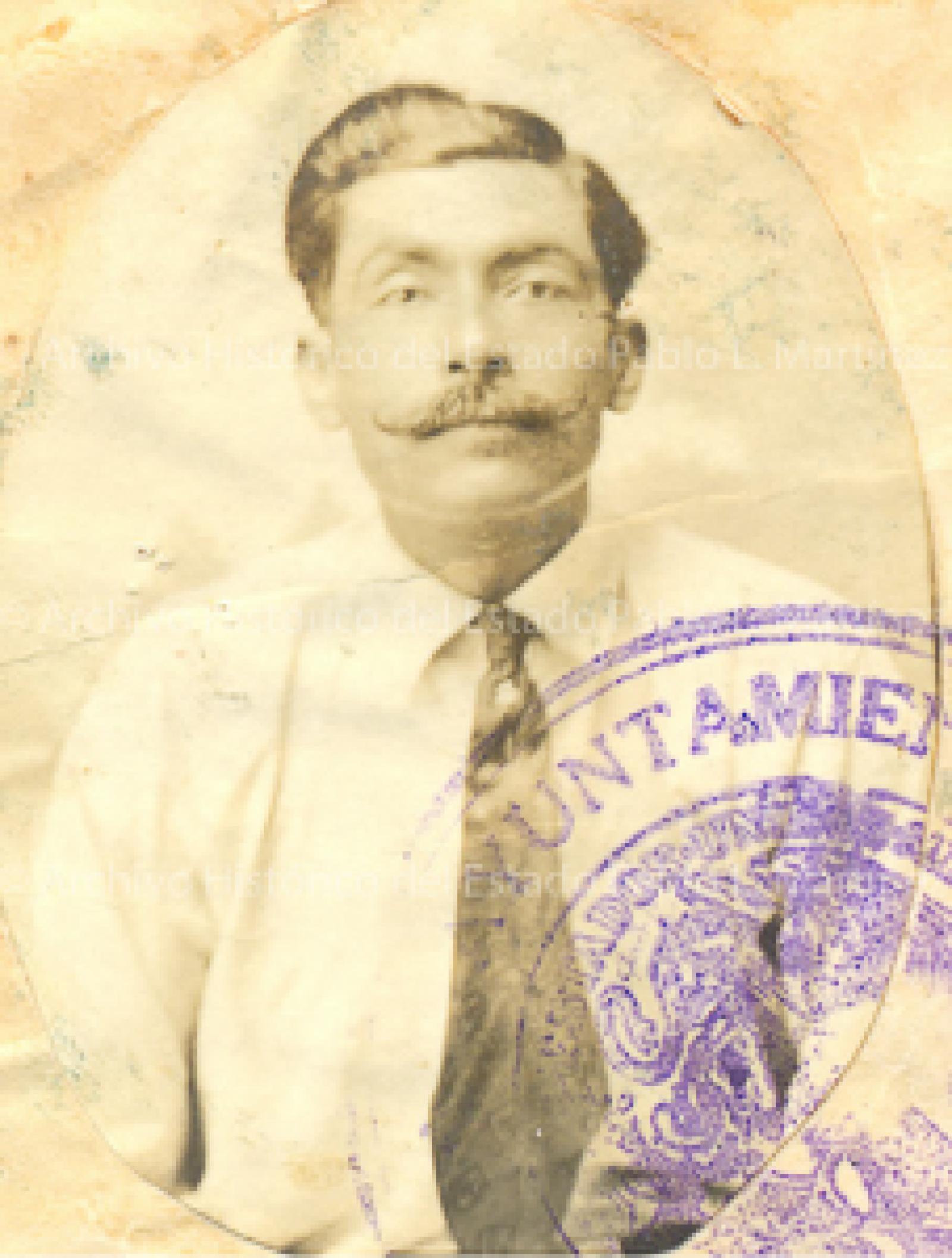 Alberto Orozco de frente