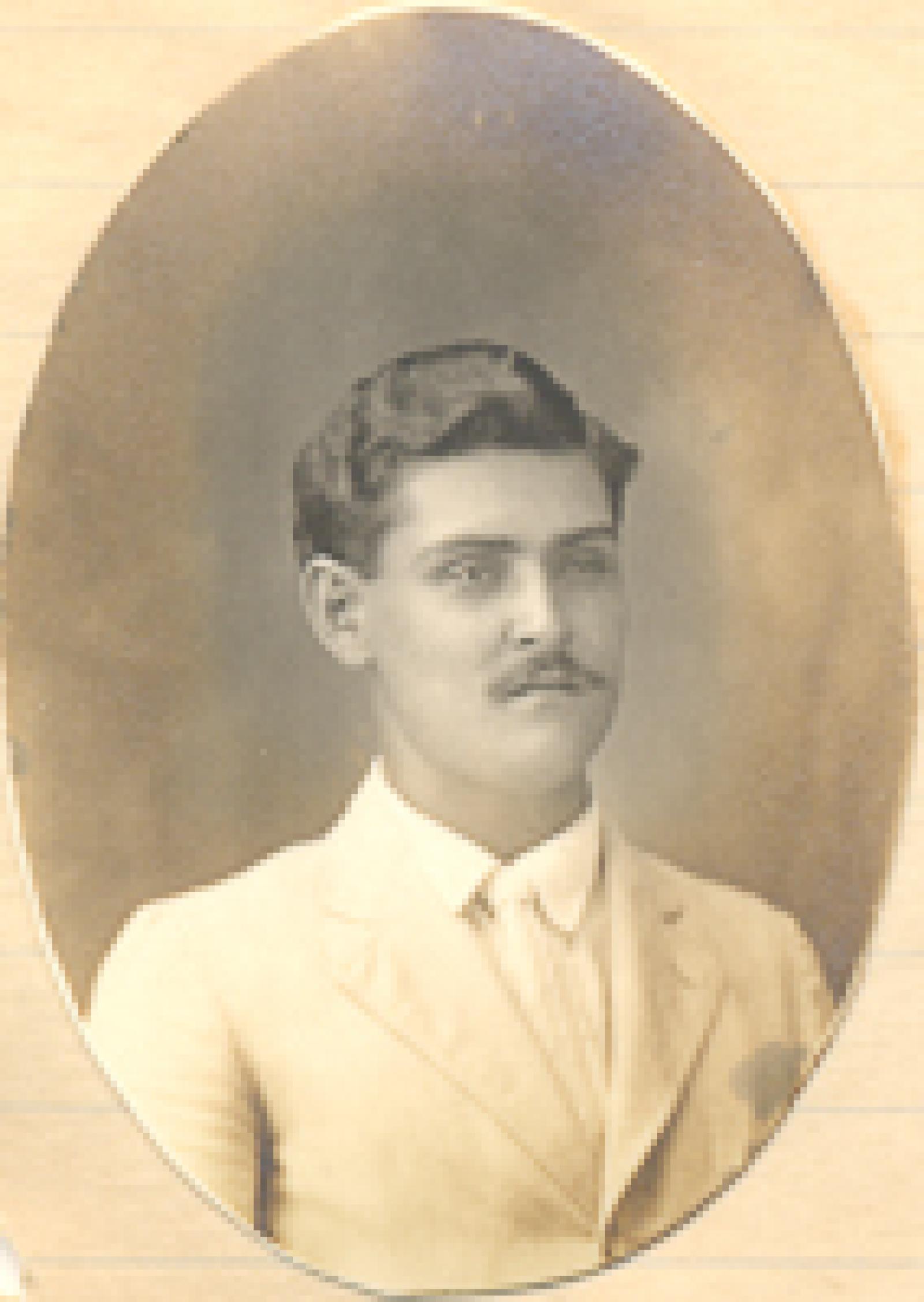 Alejandro R. Seceña.