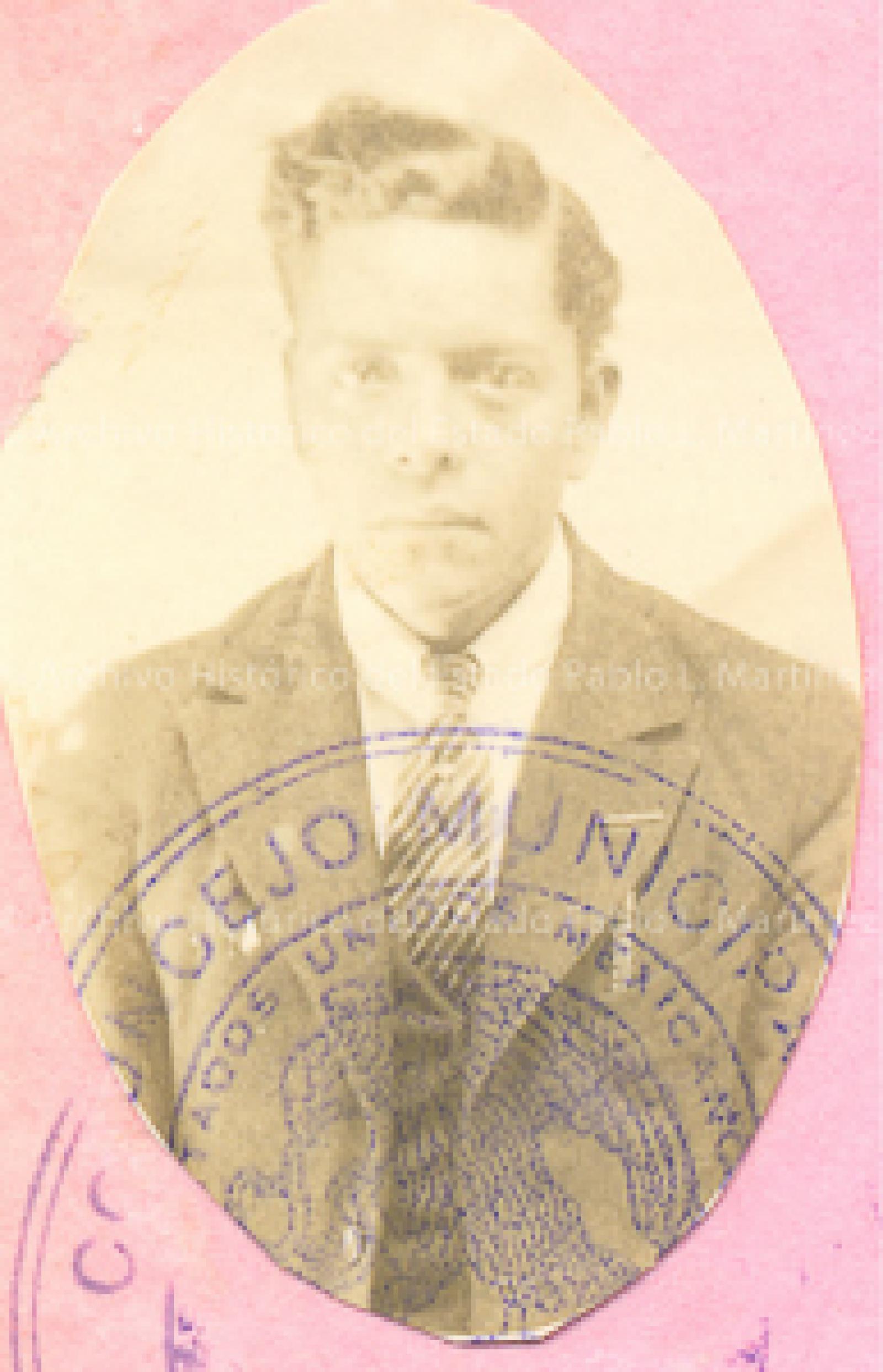 Alfredo Mora.