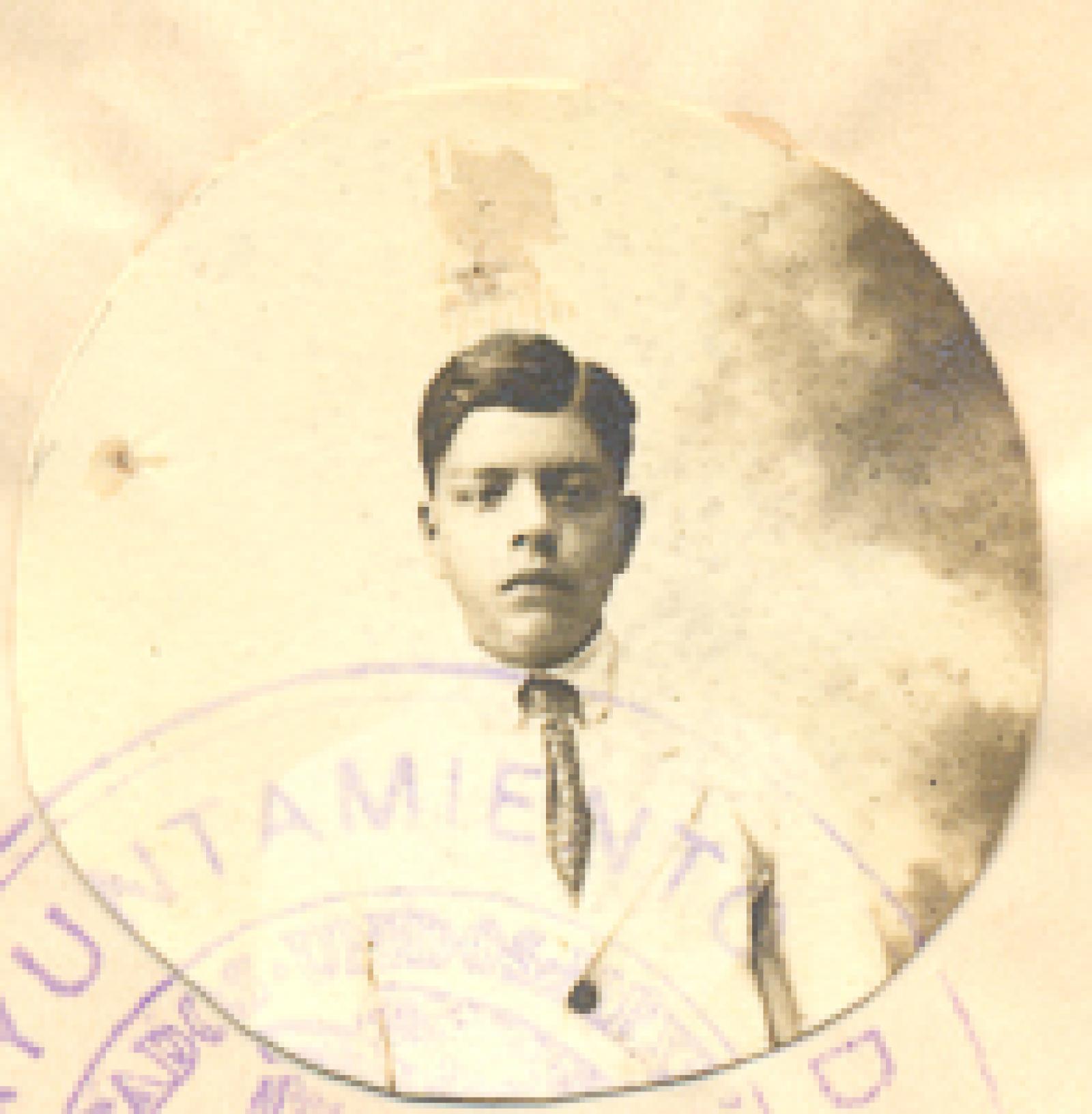 Alfredo Mora.