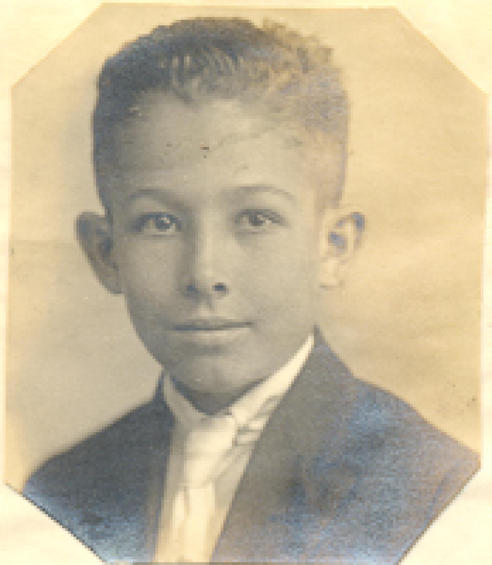 Alfredo Thiere.