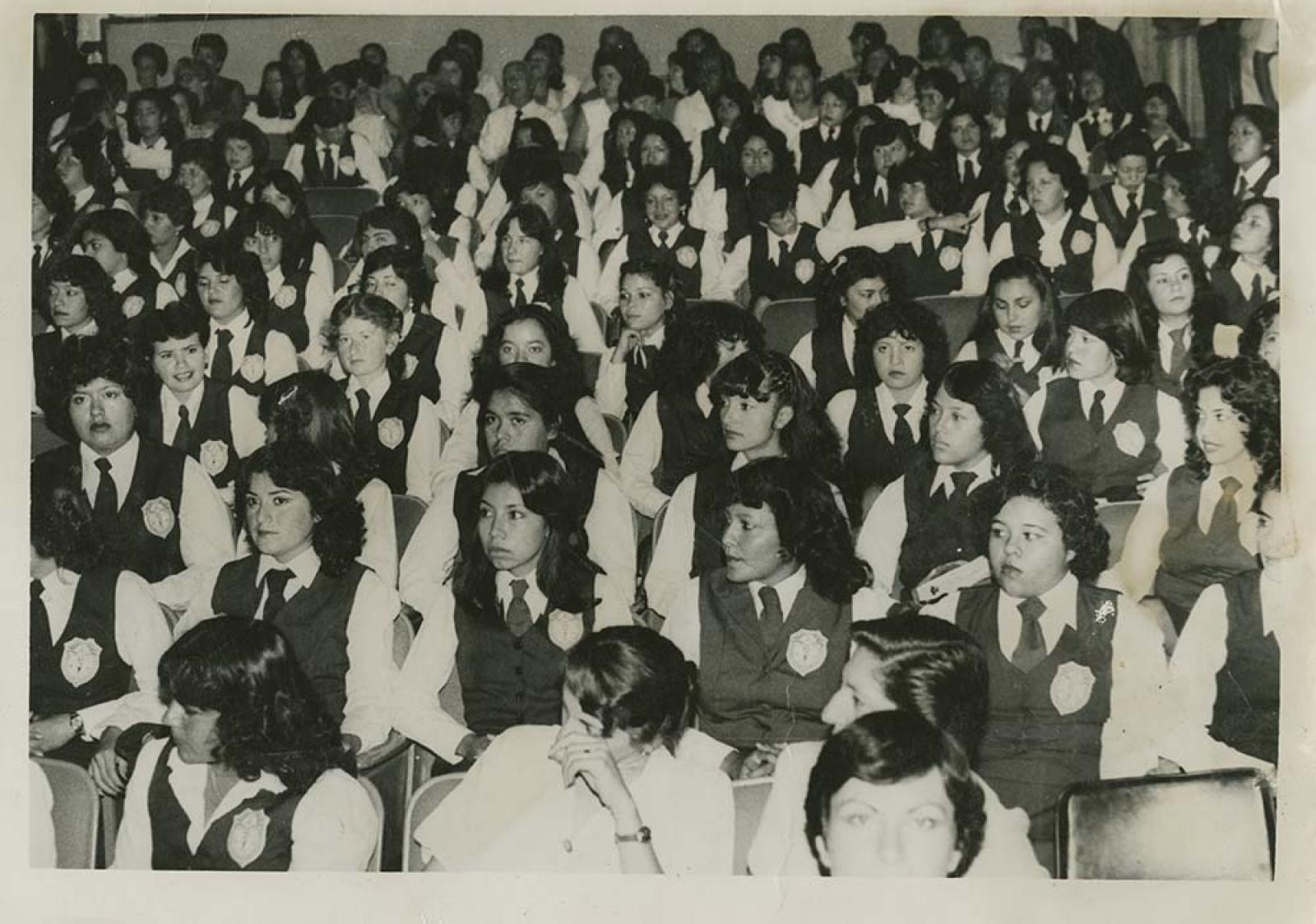 Alumnas de la Normal Urbana.