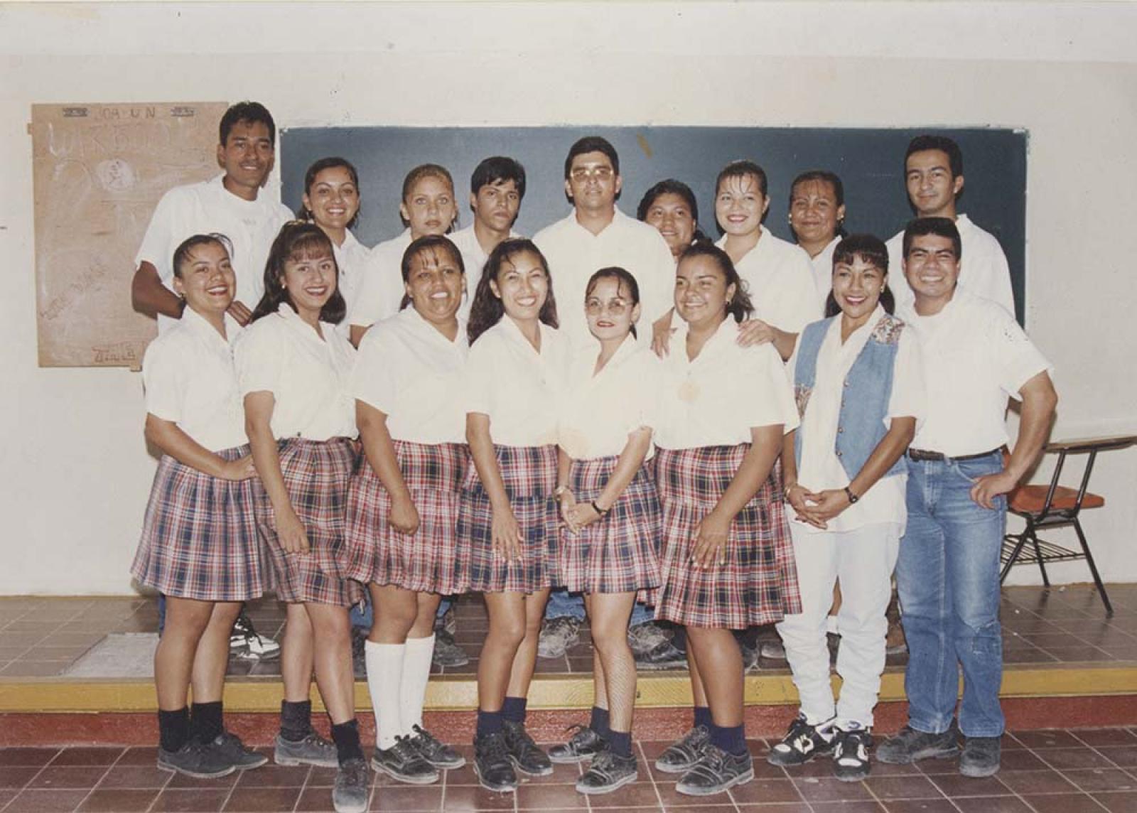 “Alumnos del sexto semestre de CBTIS”.