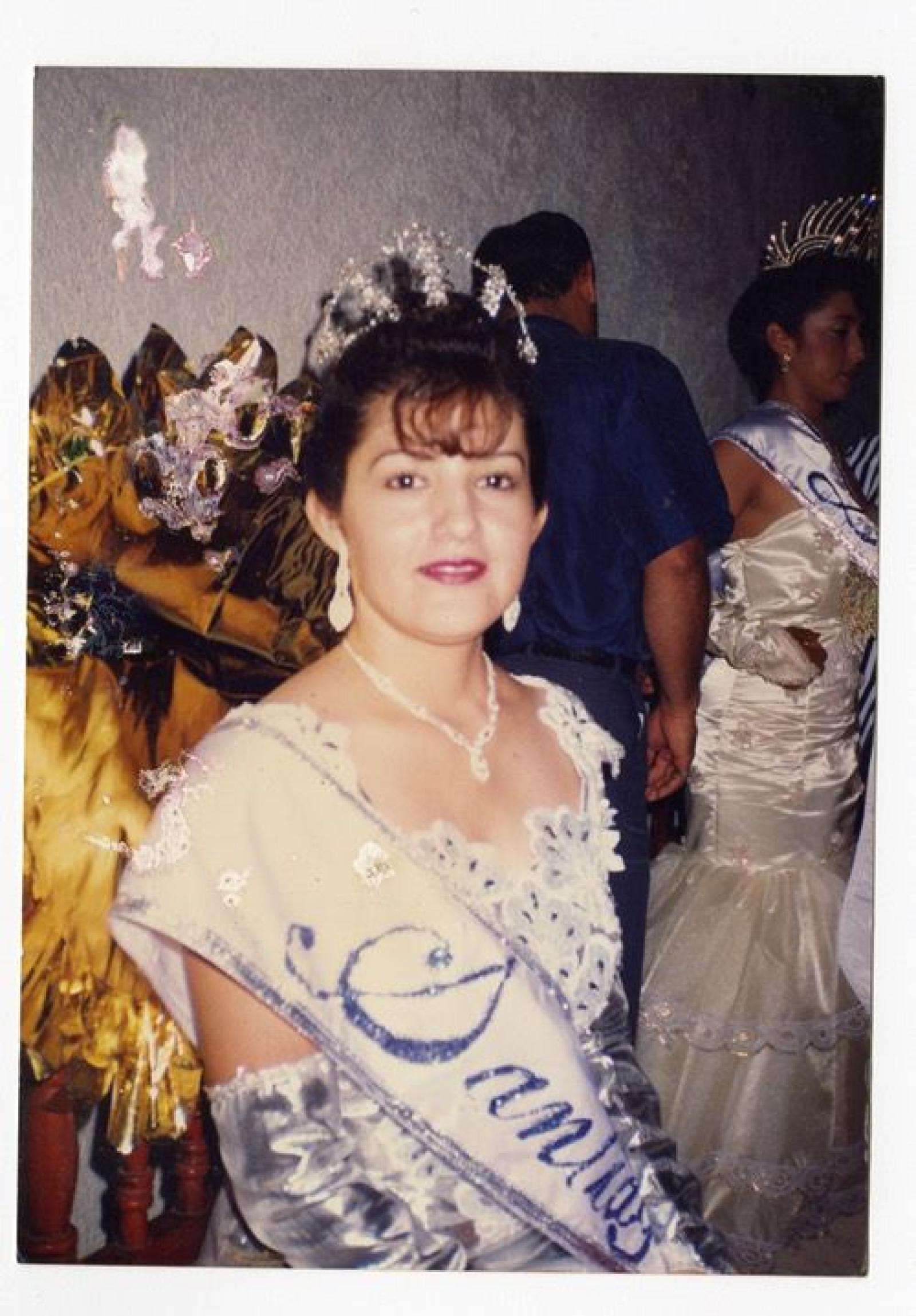 Angélica I, representante de Santiago.