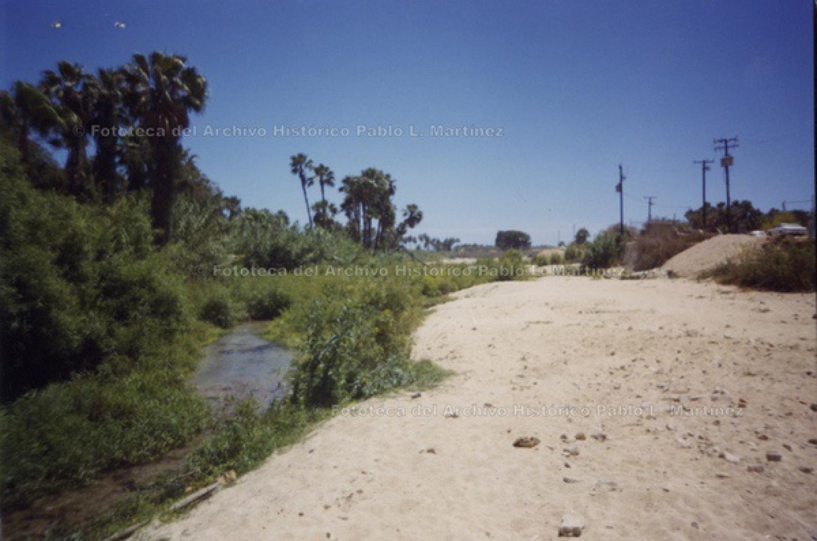 “Antiguo cauce de río”.