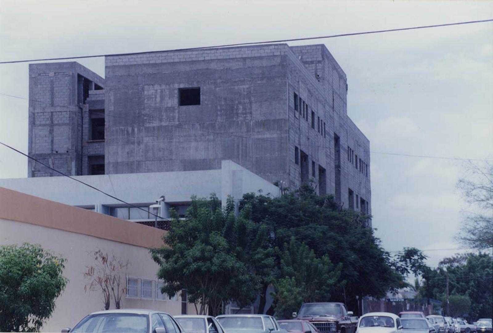 Antiguo hospital Juan María de Salvatierra, en obra negra.
