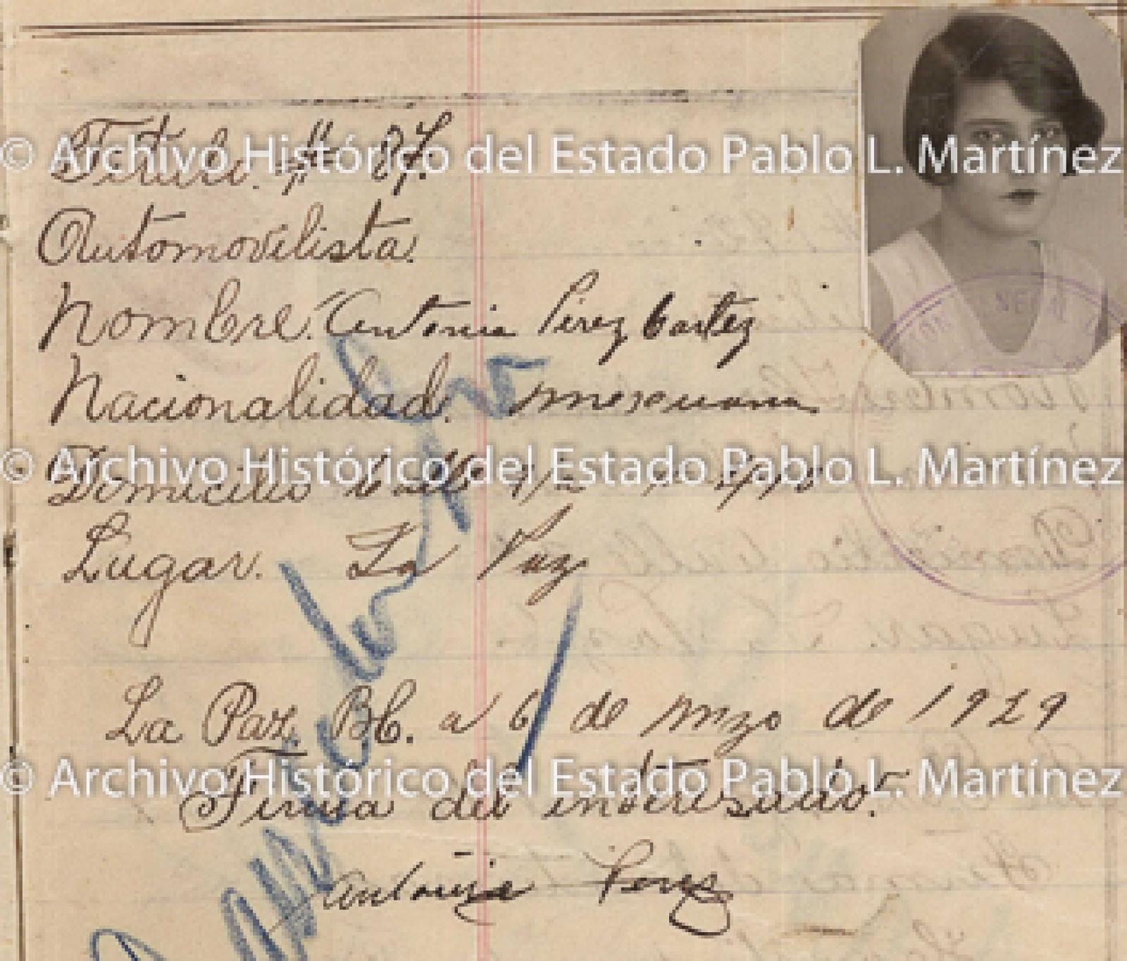 "Antonia Pérez Cortéz", retrato.
