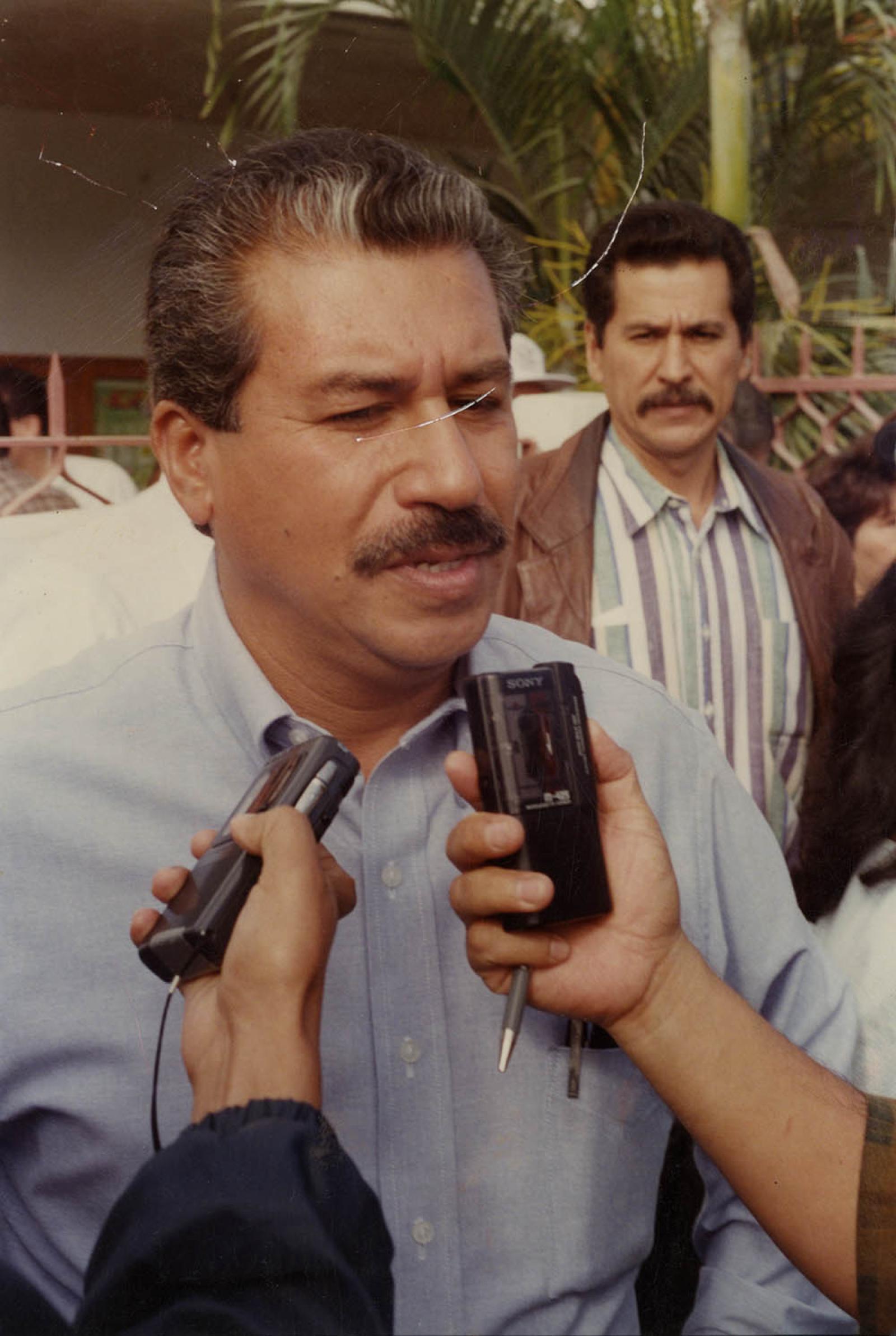 Antonio Manríquez Guluarte en entrevista.