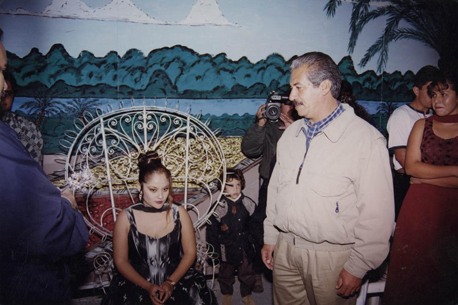 Antonio Manríquez Guluarte en evento de coronación.