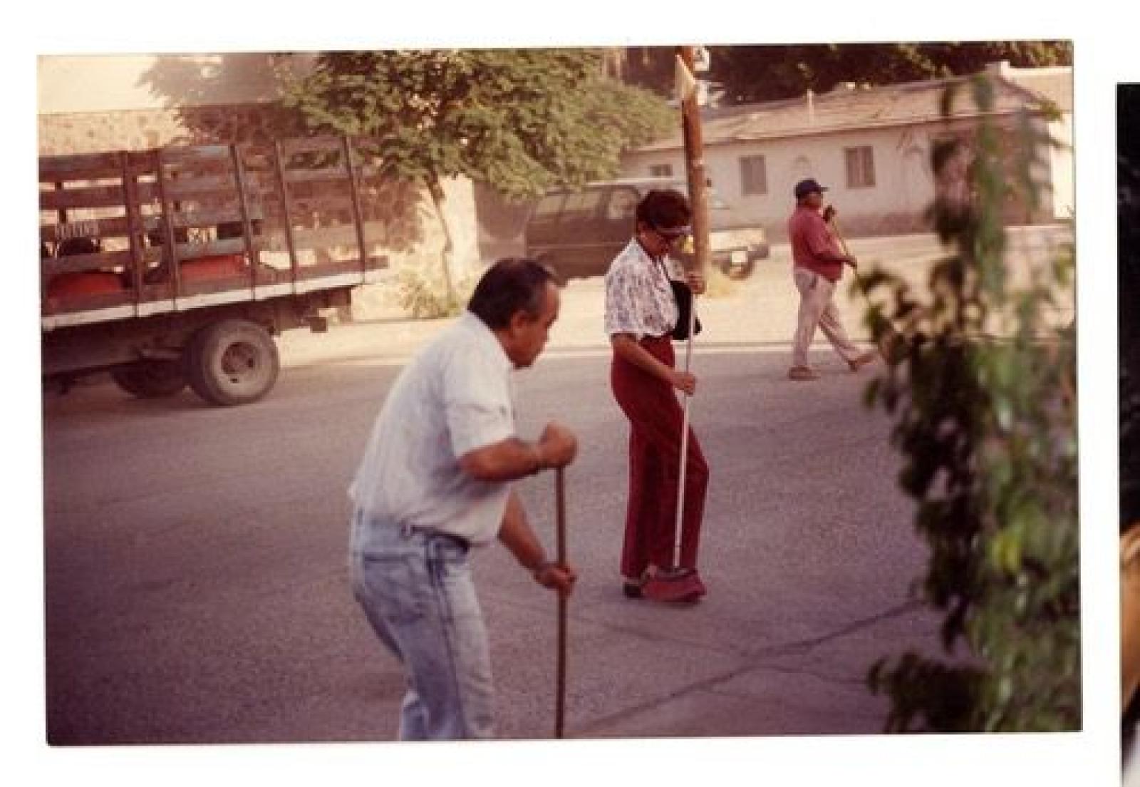 Antonio Wilson en campaña de limpieza.