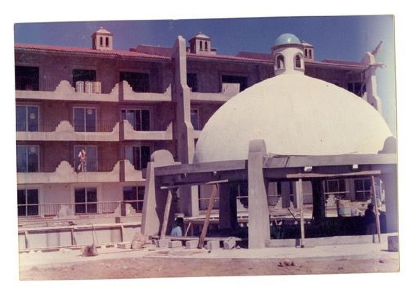 Arquitectura civil. “Constante el crecimiento turístico en el municipio de Los Cabos.”