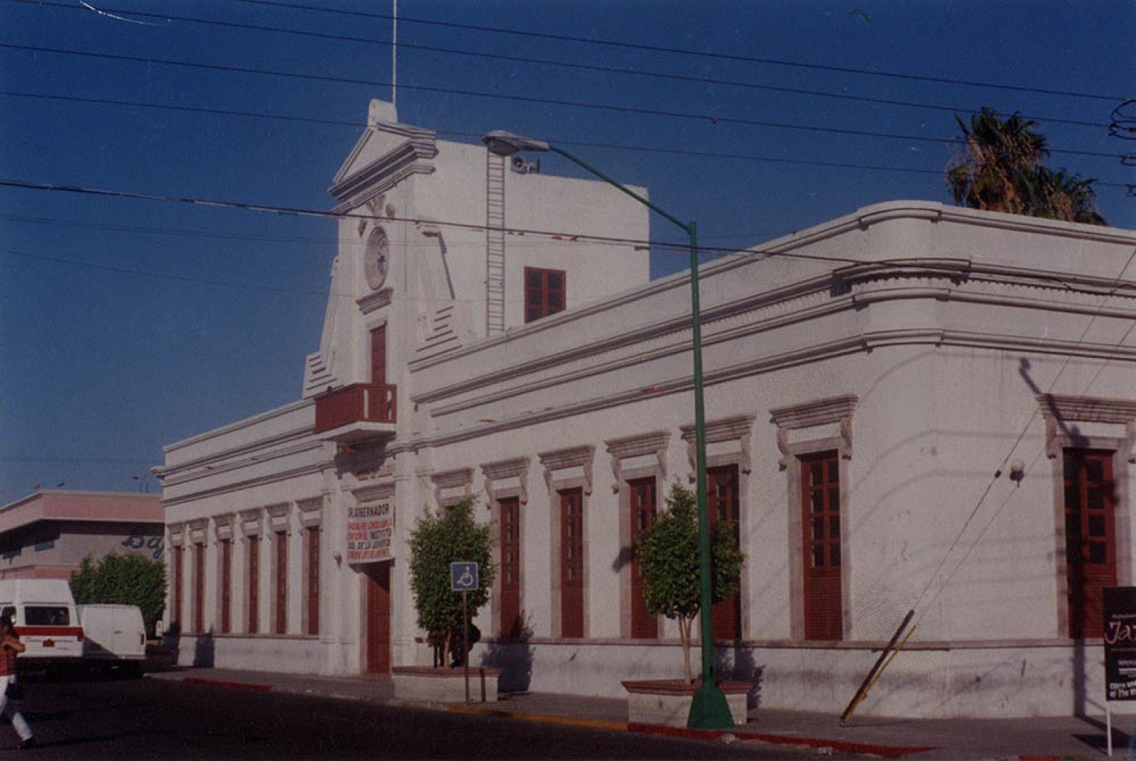 Arquitectura civil en mal estado.