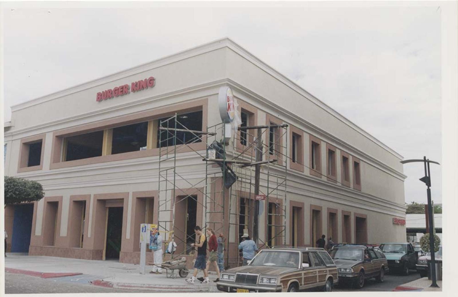 Arribo de la empresa Burger King.