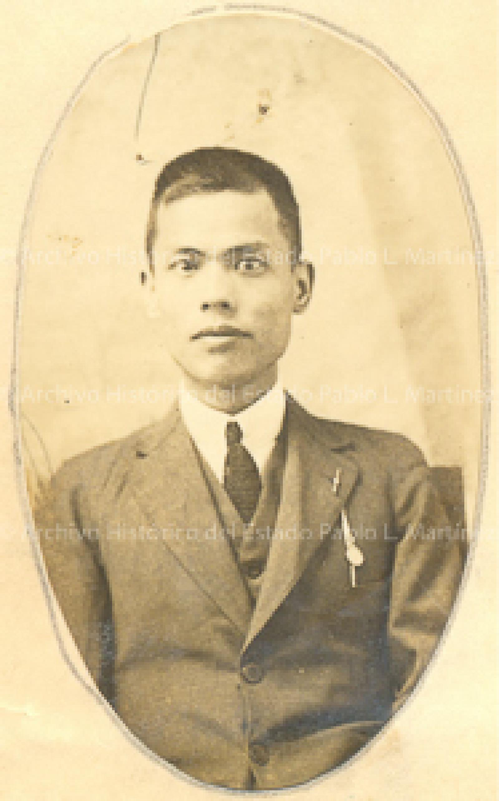Arturo Fong.