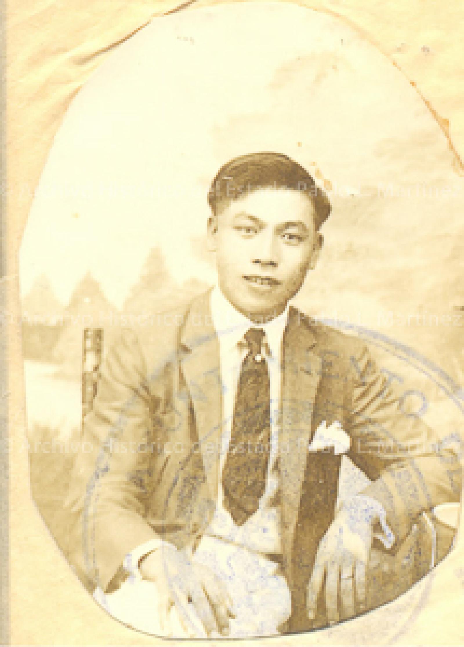 Arturo León.