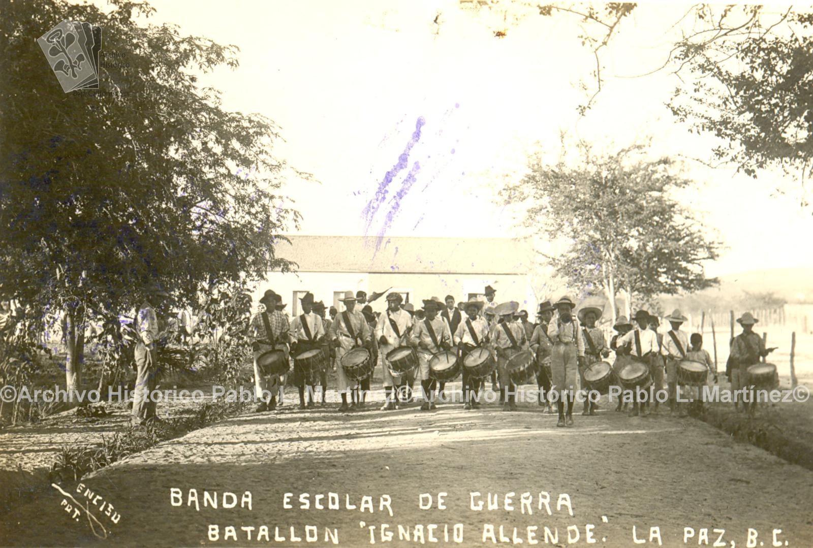 Banda Escolar de Guerra. Batallón Ignacio Allende en La Paz