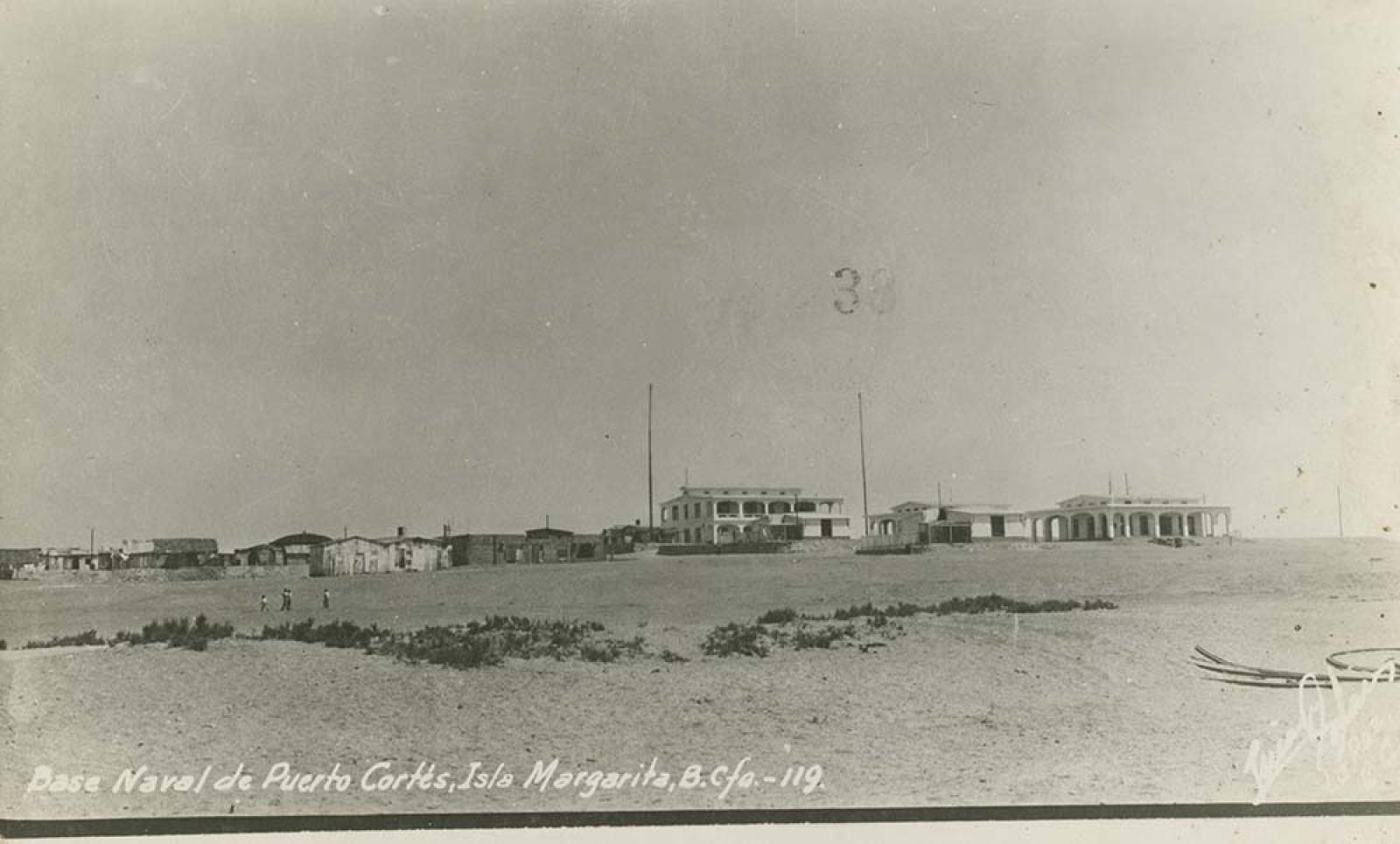 “Base naval del Puerto Cortés, Isla Margarita”.