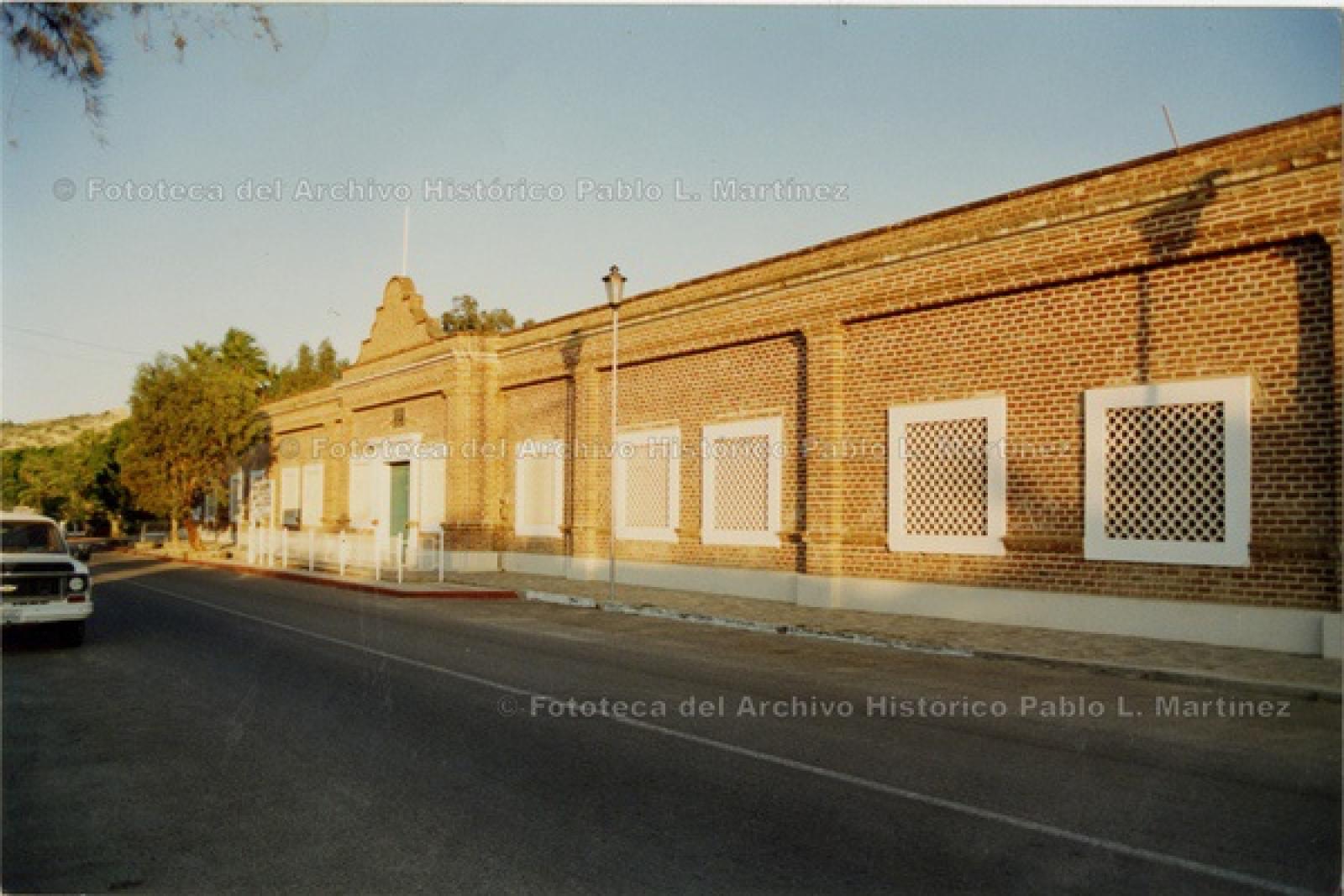 Biblioteca Columba Salgado Pedrín, Todos Santos, Baja California Sur.