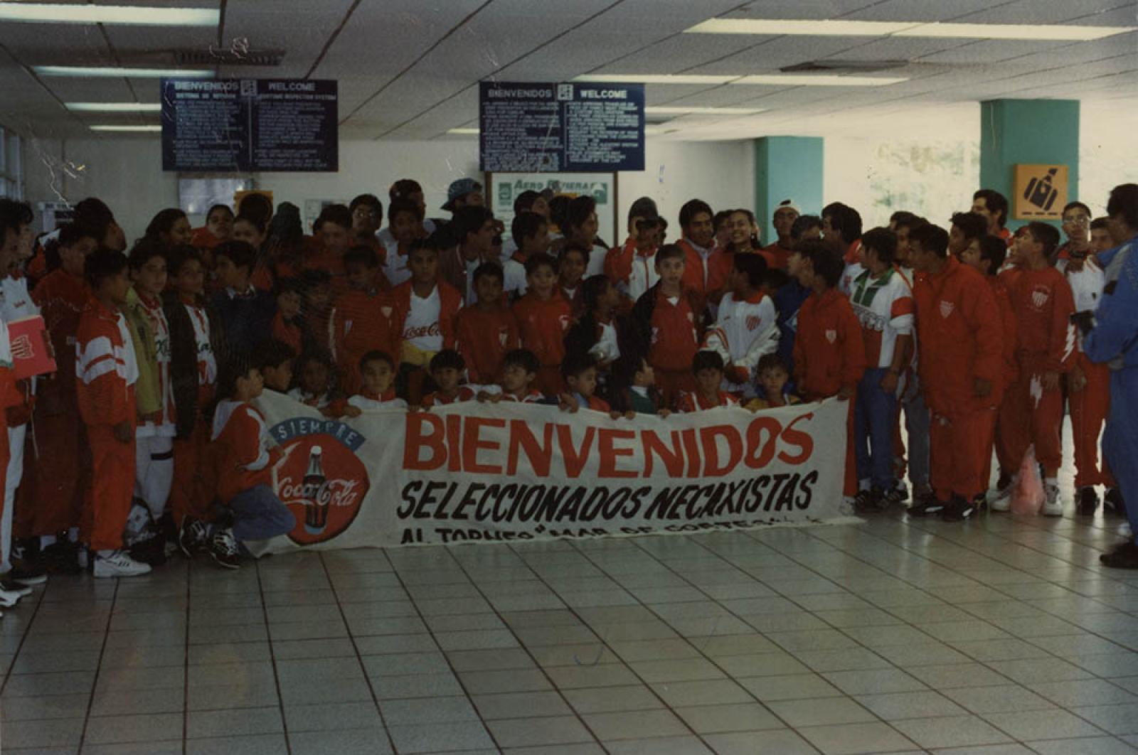 Bienvenidos Selección Necaxista, retrato de grupo.
