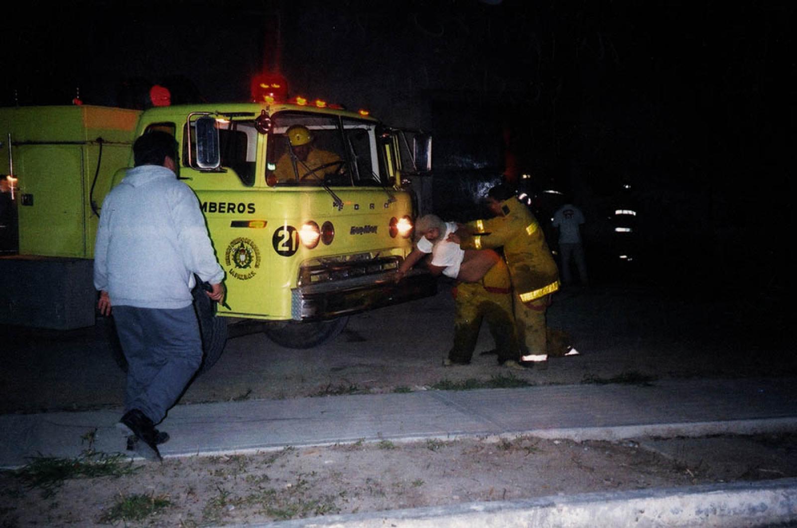 Bomberos.