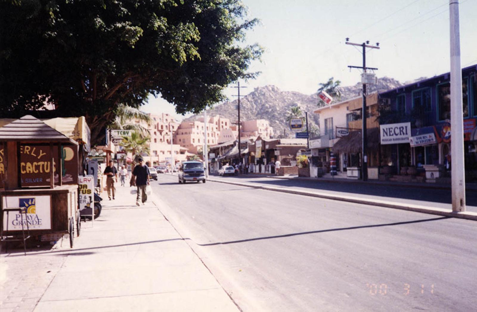 Boulevard Marina, Cabo San Lucas.