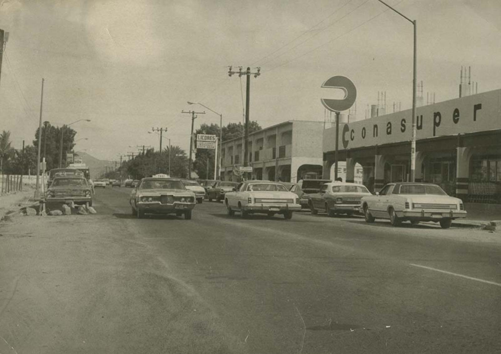 Calle Mariano Abasolo.