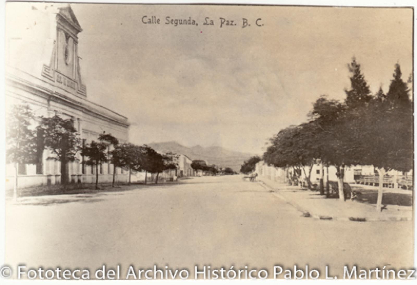 “Calle Segunda, La Paz, B. C. S.”