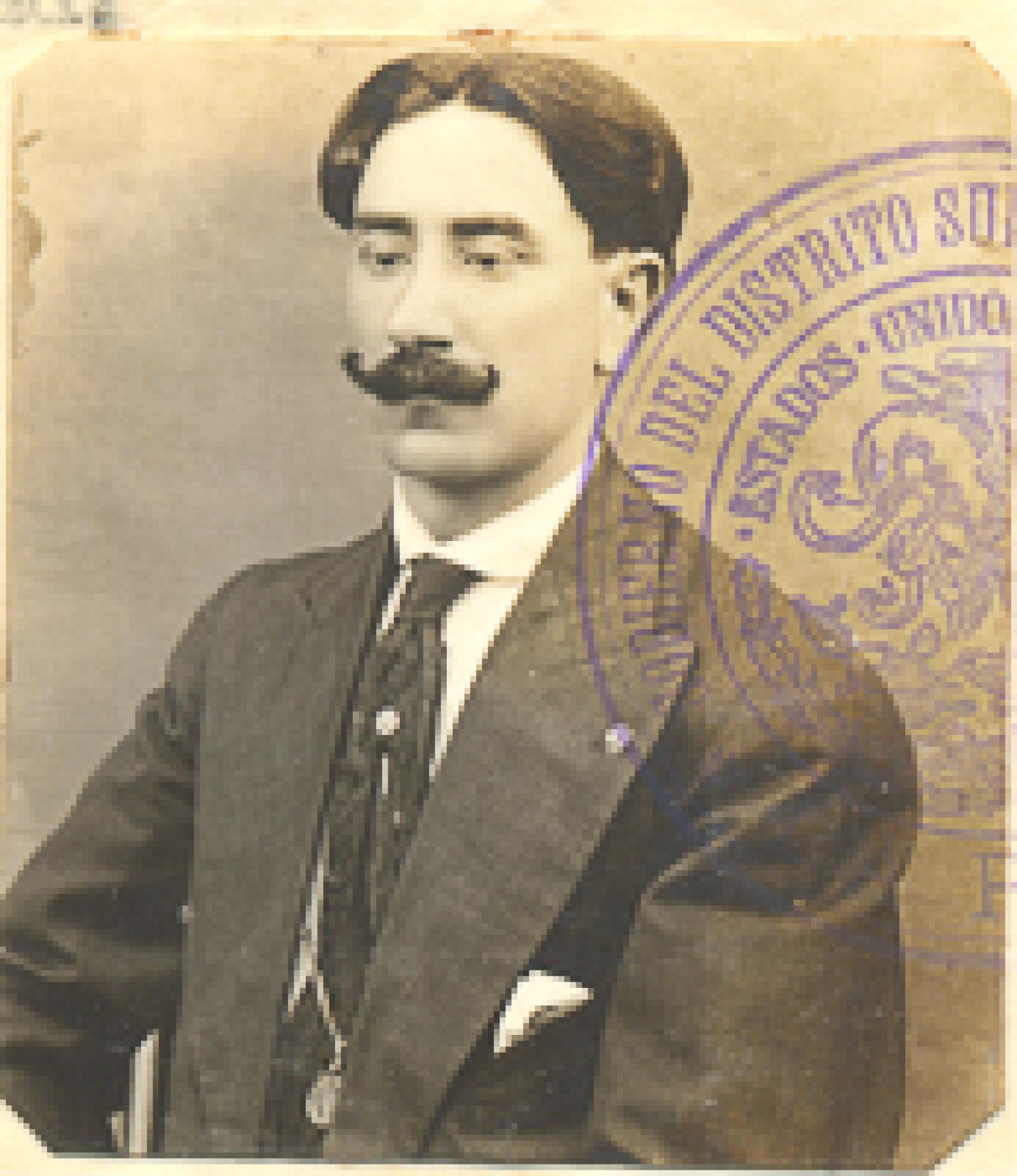 Carlos Arana Jr.