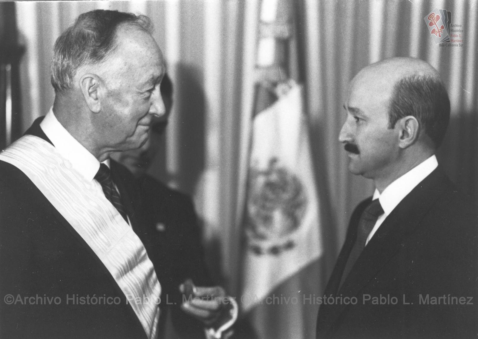 Carlos Salinas de Gortari en encuentro con George Herbert Walker Bush.