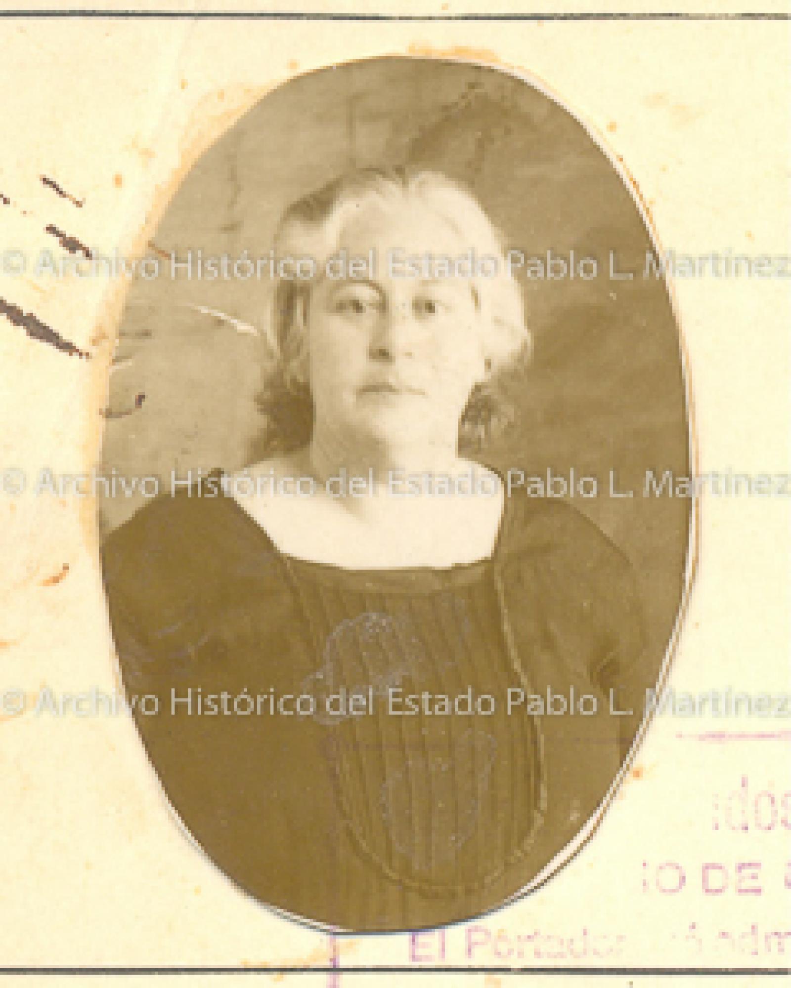 Carmen Moreno.