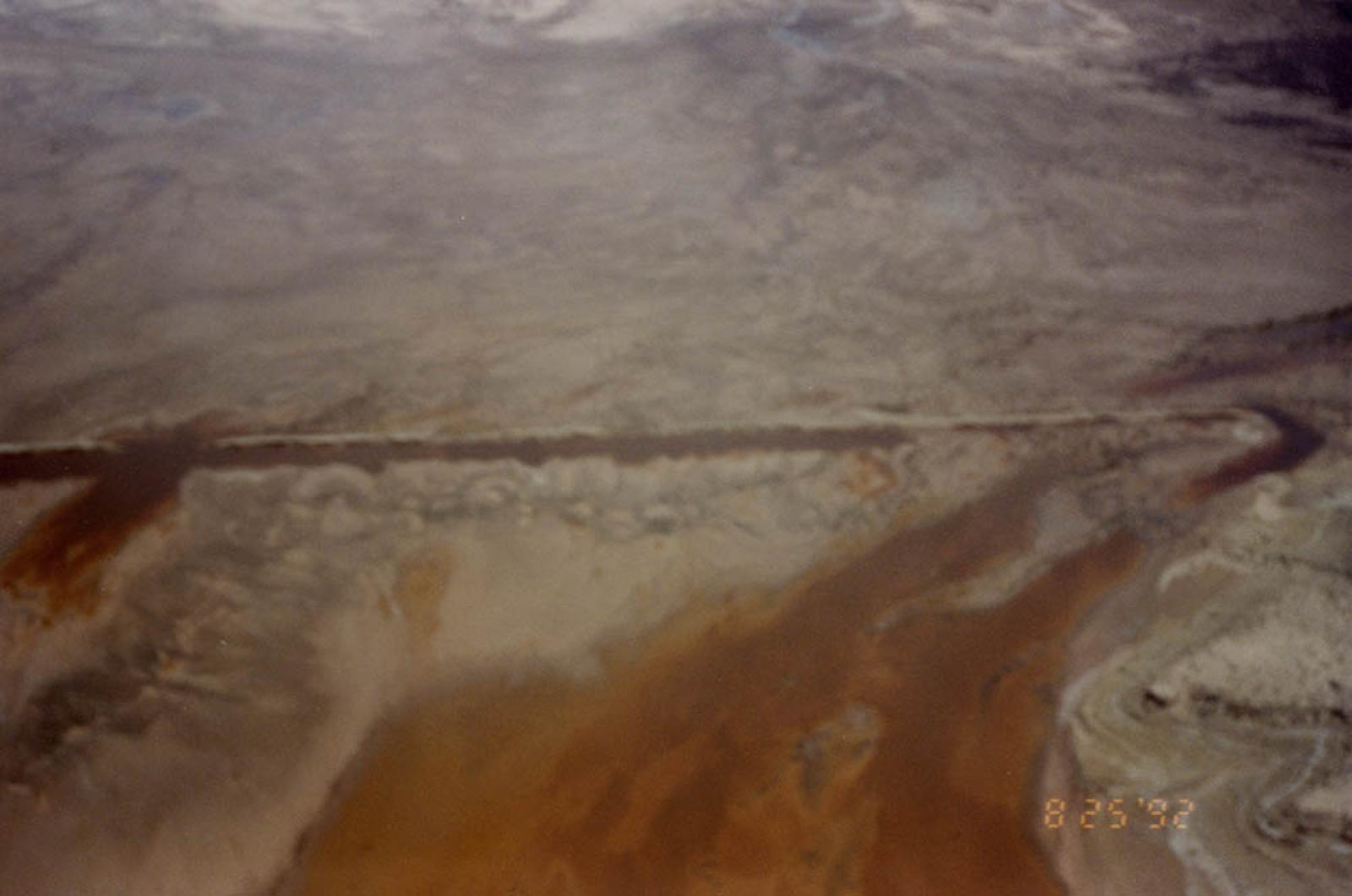 Carretera de segundo orden destruida por el huracán “Lester”, en el área del Pacífico.