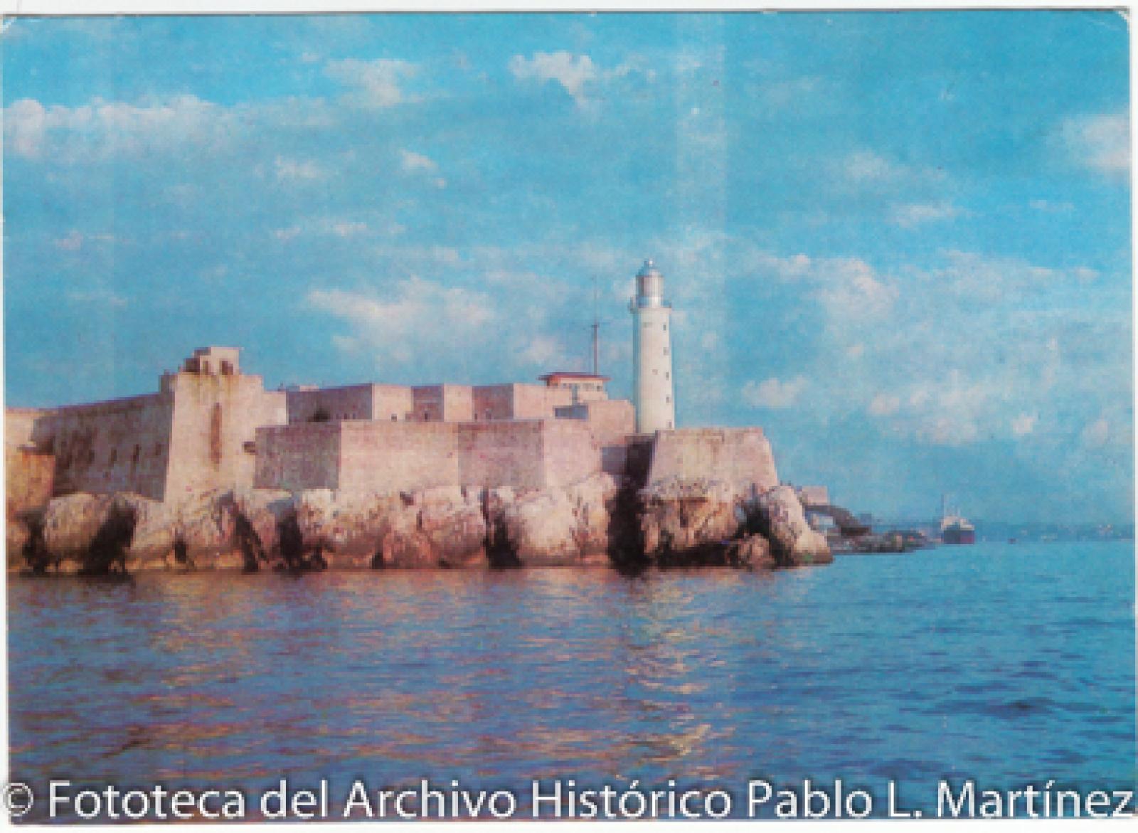 “Castillo del Morro. La Habana, Cuba".