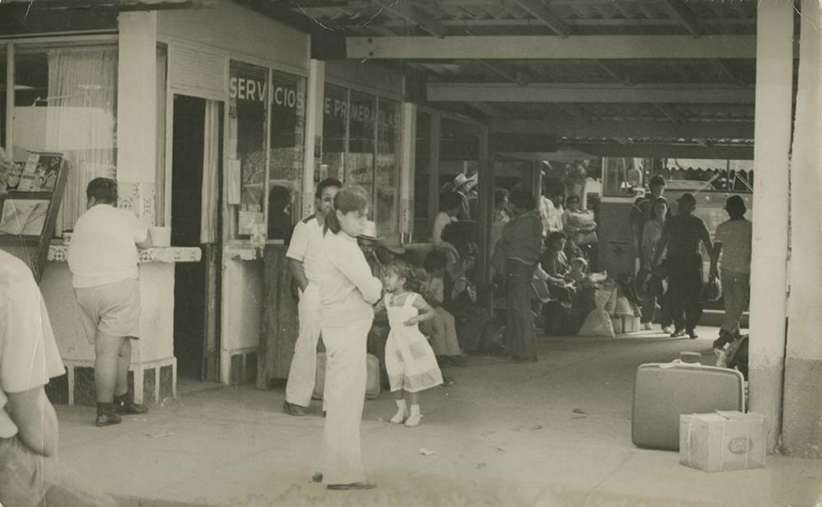 Central de autobuses.