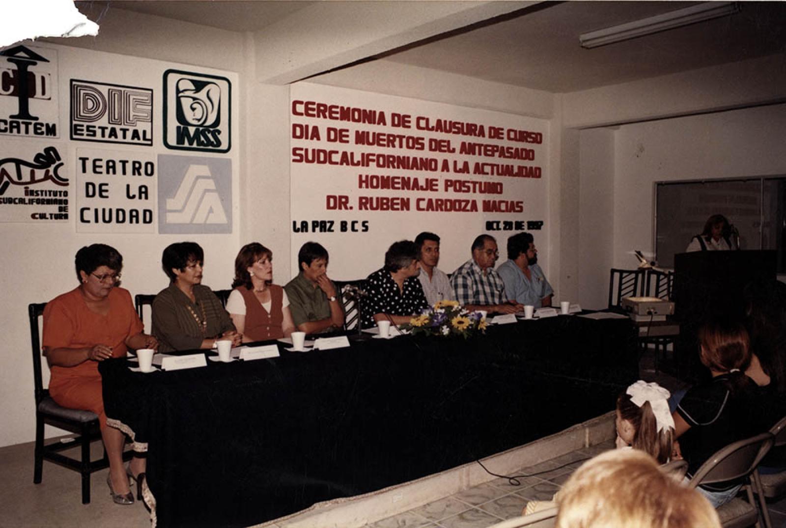 “Ceremonia de Clausura de curso día de muertos del antepasado sudcaliforniano a la actualidad”.