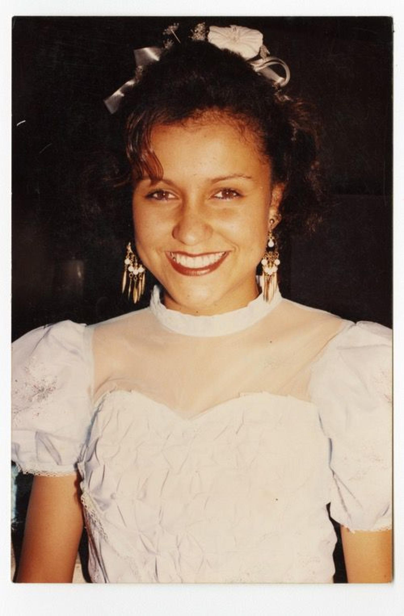 Claudia Elizabeth Pantoja Pérez, retrato de 15 años.