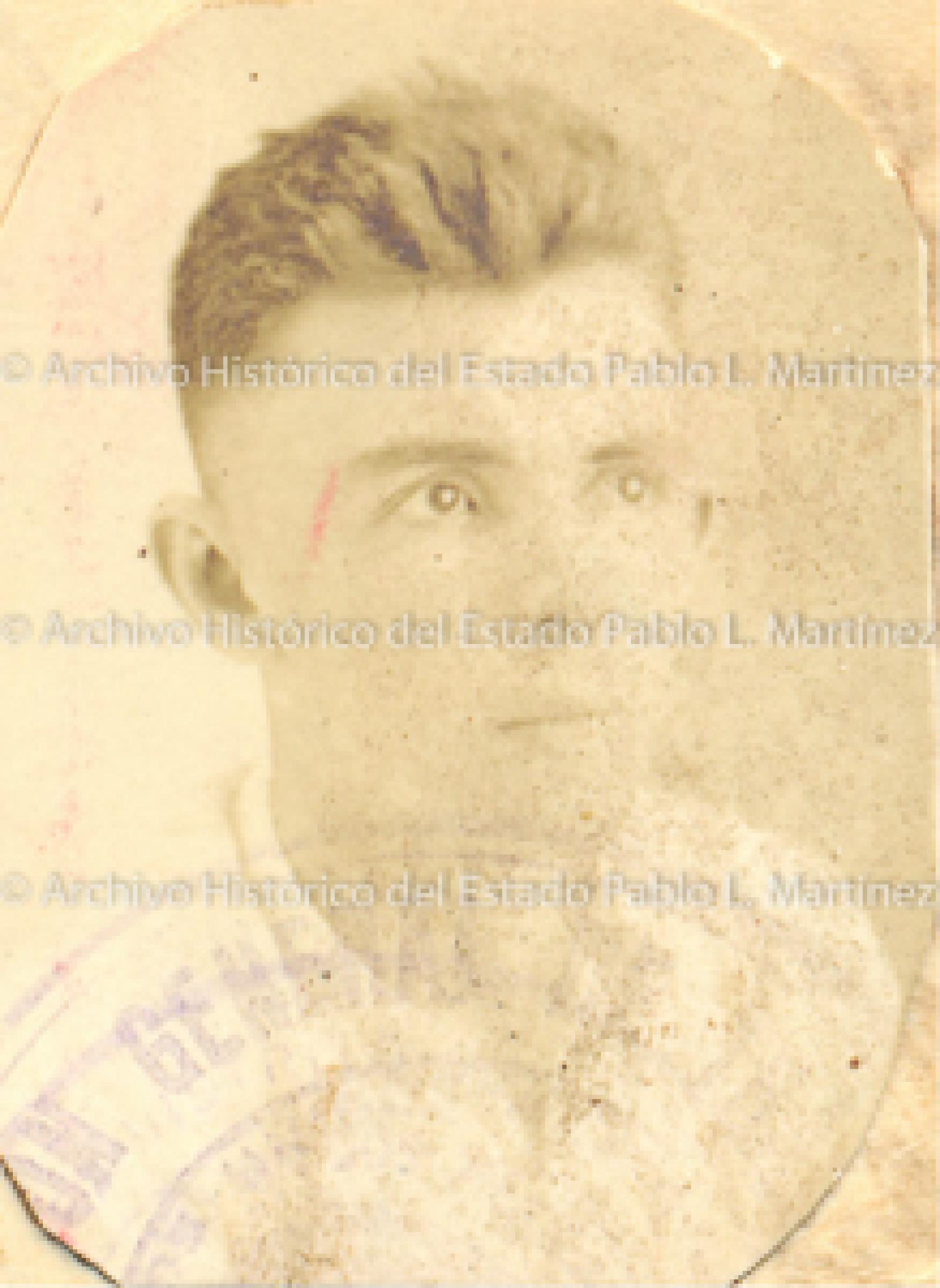 Clave técnica: 25 E 02.Estado de conservación: a b c j l r x.Fecha de asunto: 26 - 04 - 1935. Fecha de toma: 26 - 04 - 1935.Lugar de asunto: La Paz, Baja California Sur, México. Lugar de toma: Baja California Sur, México.Época: RR.7 Autor:_Agencia:_ Editor / coleccionista: _Título José Inés Moyrón.