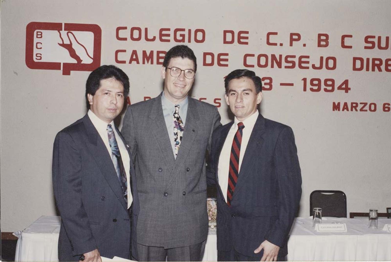 Colegio de contadores públicos, cambio de consejo directivo.