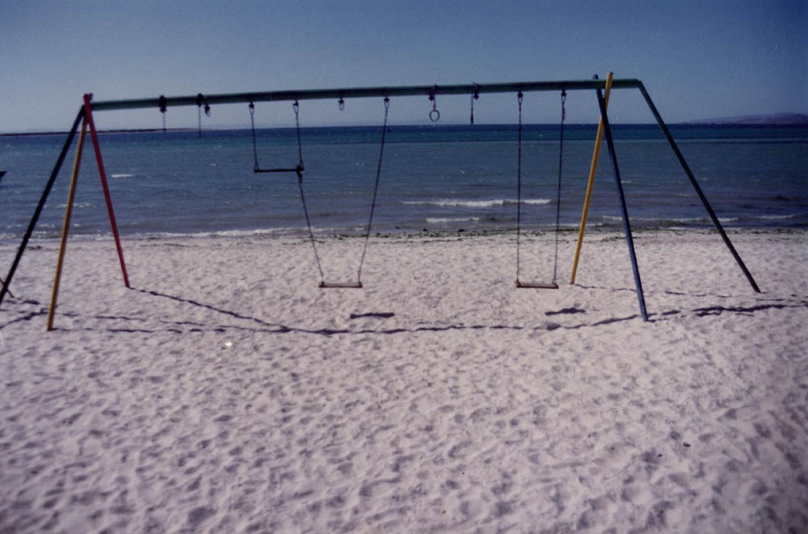 Columpio, en playa.