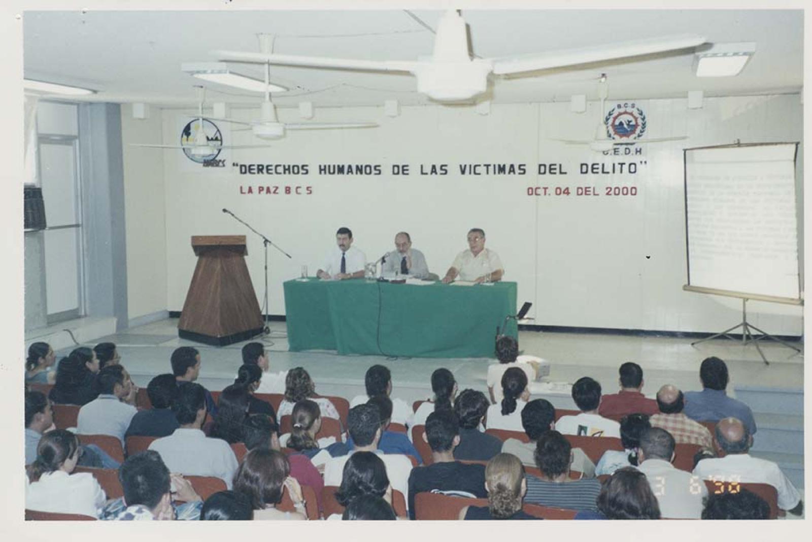 Conferencia “Derechos humanos de las víctimas del delito”.