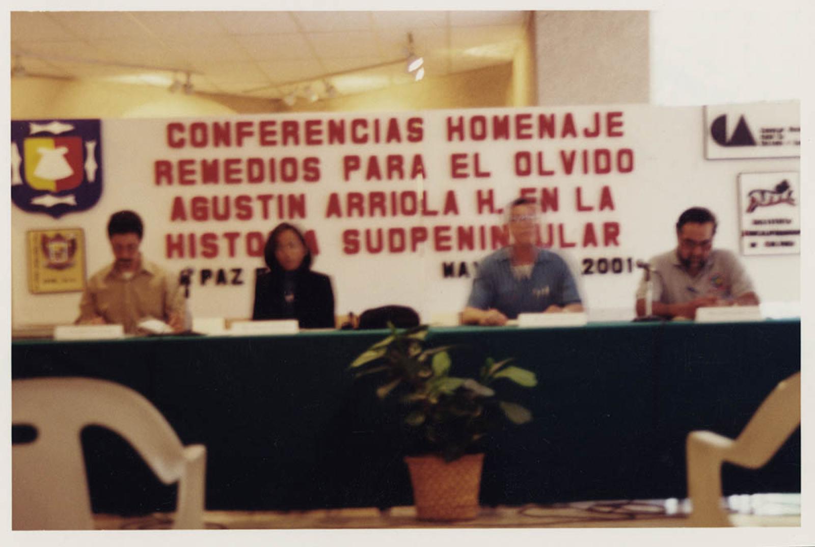 Conferencias y Homenaje a Agustín Arriola Hijo.