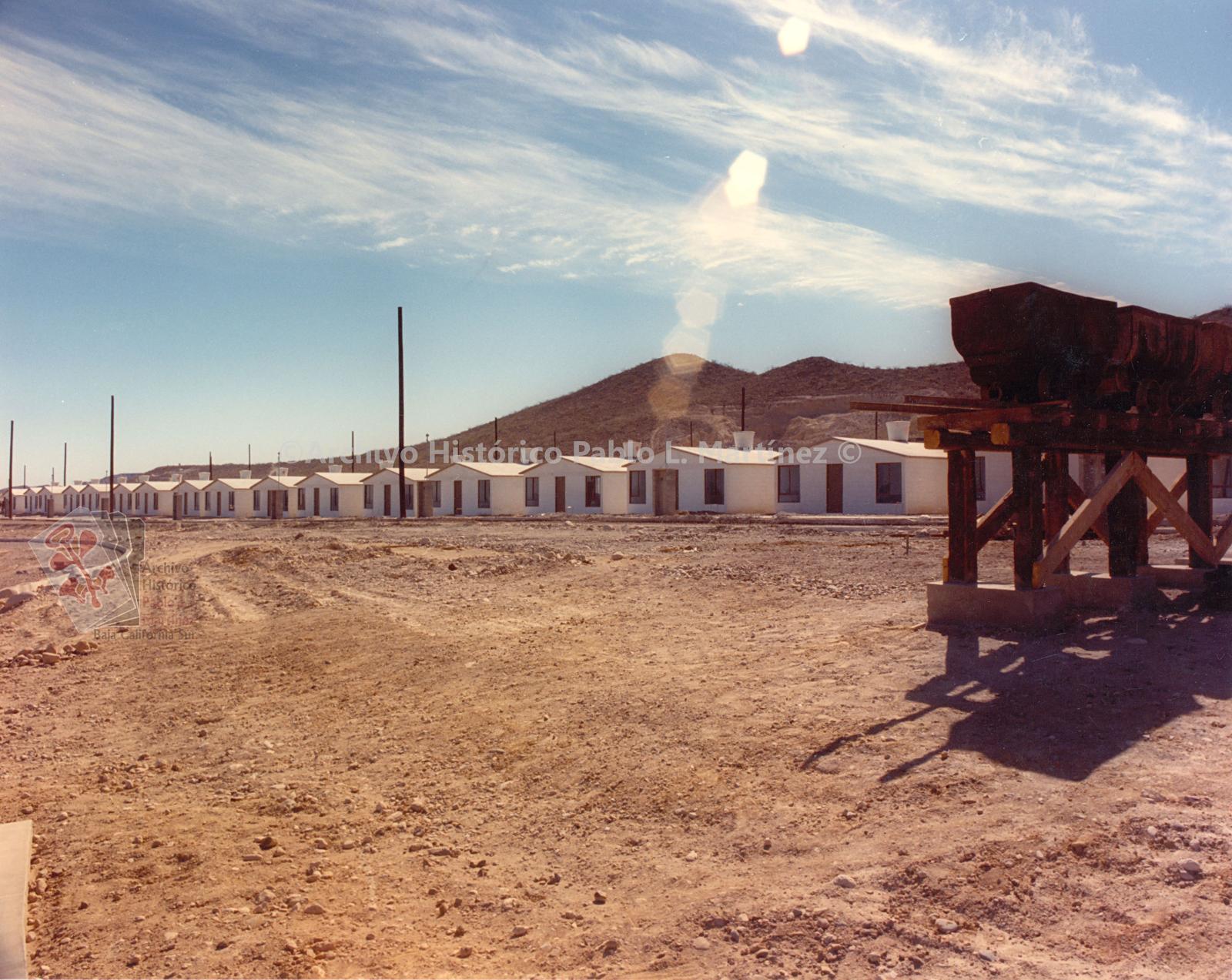 Conjunto habitacional recién construido en Santa Rosalía, Baja California Sur.