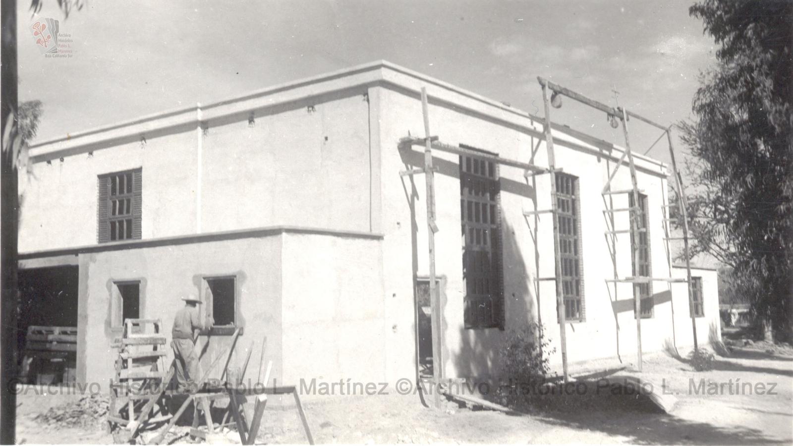 Construcción de casa habitación.