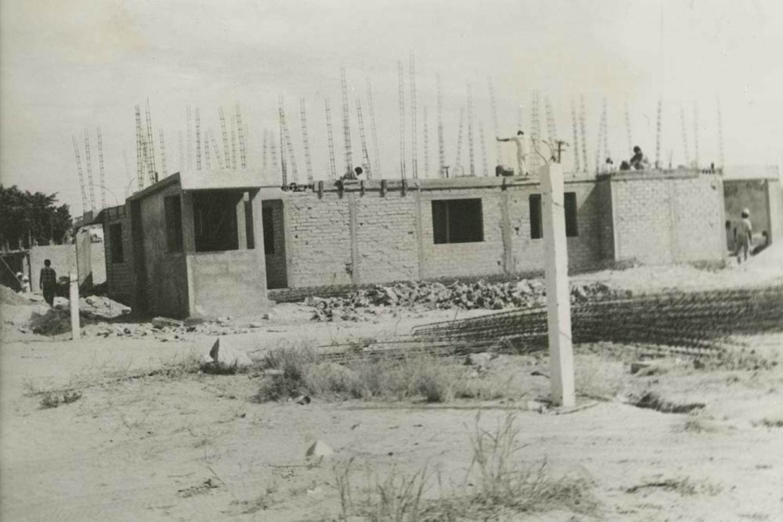 “Construcción de viviendas para los marinos”.